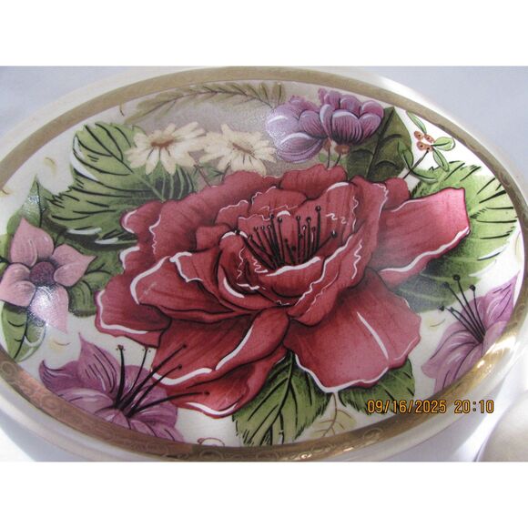 Vintage Casual Limited Edition 1995 trinket jewelry box red roses gold trim - Picture 7 of 7